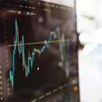 Capital.com analiza la situación del oro en los mercados actuales
